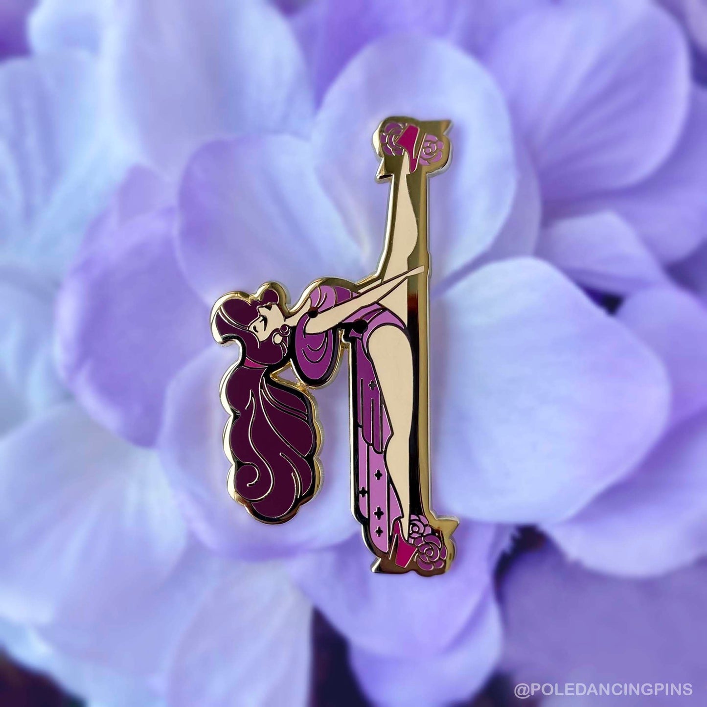 Diva Split Gold Enamel Pin