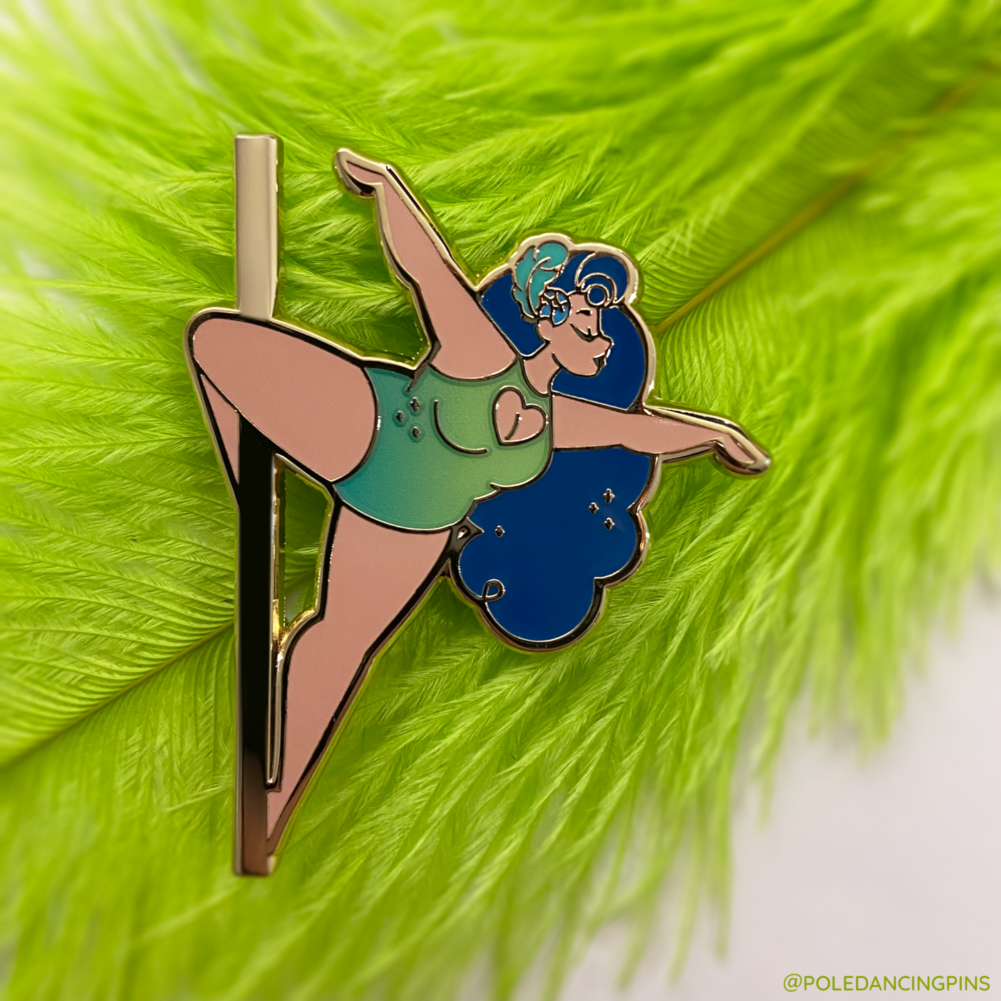 Hummingbird Enamel Pin