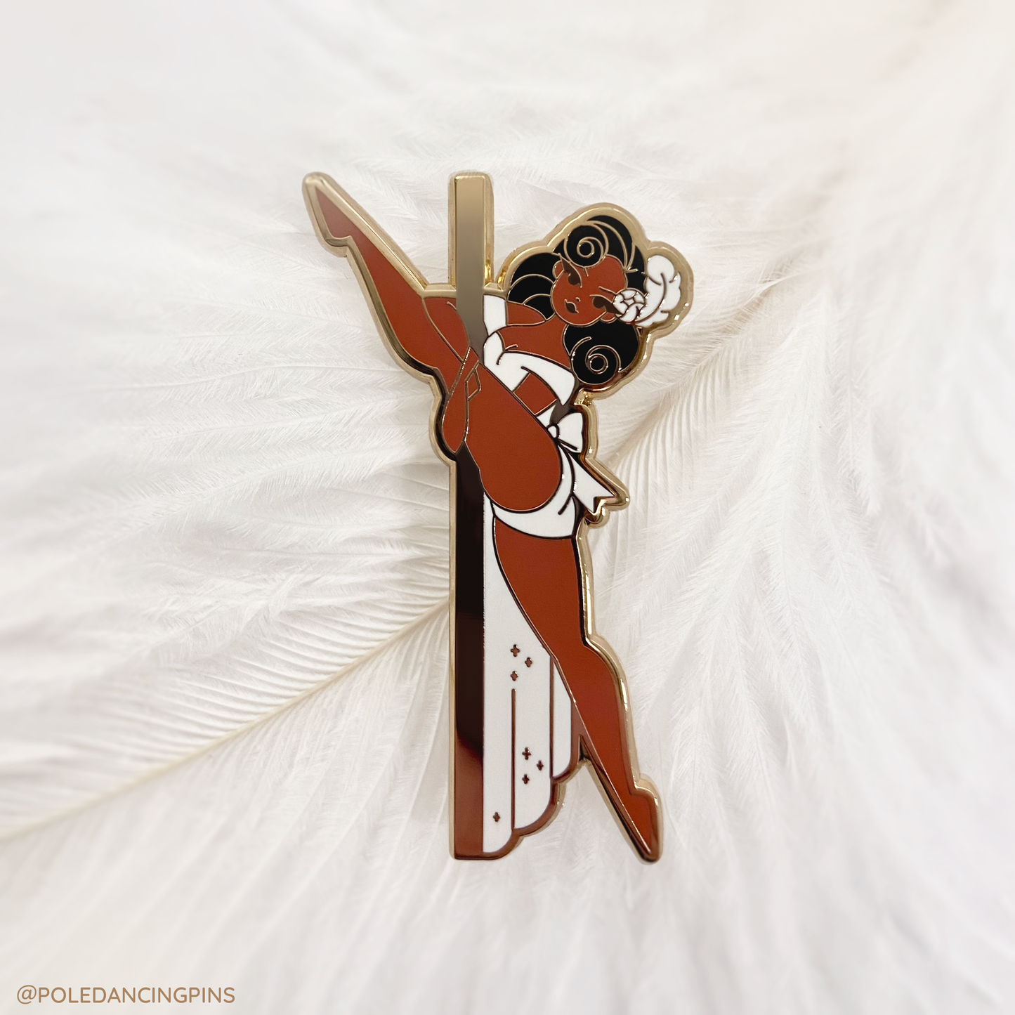 Seagull Split Enamel Pin