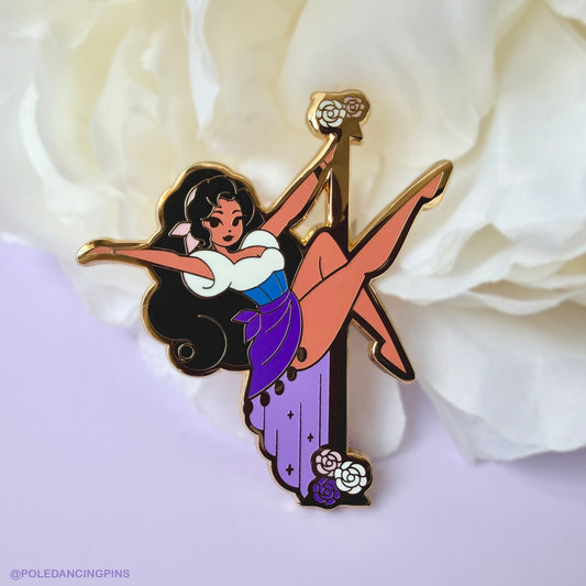 Martini Sit Gold Enamel Pin